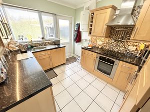 Photo 9- click for photo gallery